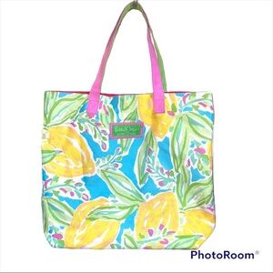 Lilly Pulitzer x Estée Lauder Summer lemon print tote shoulder bag